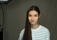 LKG-390, Elizabeth, 20, Russie